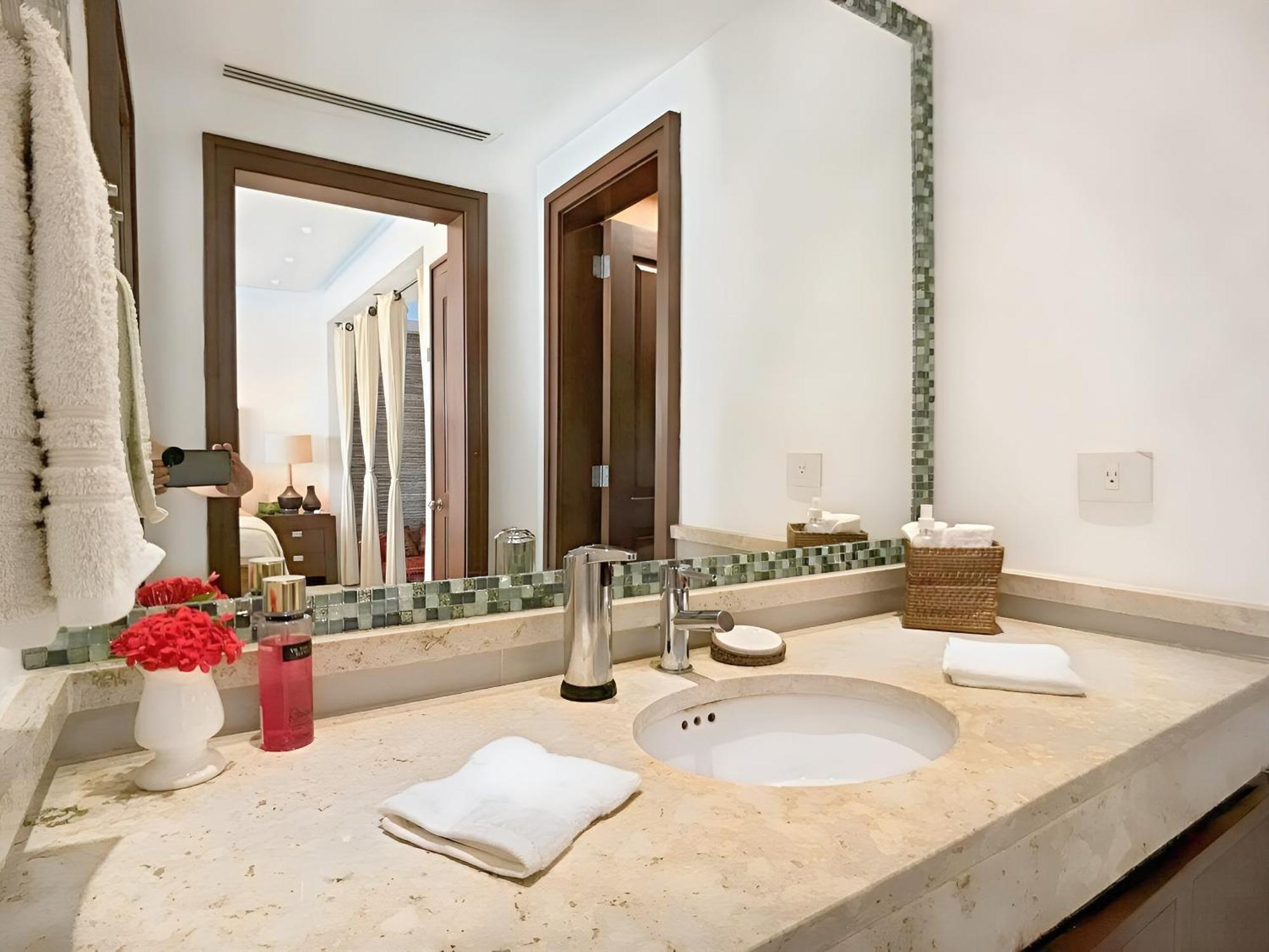 Luxury Duplex -4 Pers- 2Mn Beach&5Th Av, Pool, Gym Playa del Carmen Exteriör bild